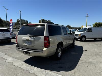 2007 Chevrolet Suburban LT   - Photo 6 - Gilroy, CA 95020