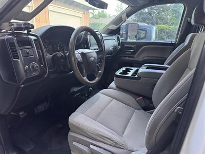 2019 Chevrolet Silverado 2500 Work Truck   - Photo 5 - Gilroy, CA 95020