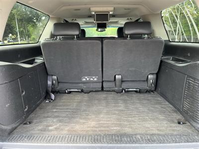 2013 Chevrolet Suburban LT  Fully Loaded - Photo 13 - Mount Clemens, MI 48043