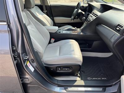 2015 Lexus RX 450h   - Photo 9 - Mount Clemens, MI 48043