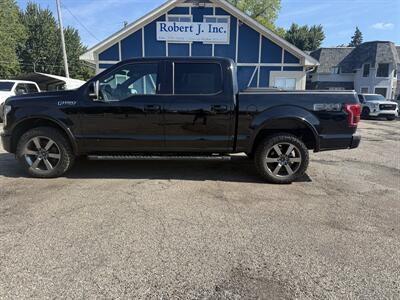 2016 Ford F-150 Lariat  Sport - Photo 1 - Mount Clemens, MI 48043