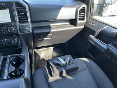 2018 Ford F-150 XLT  FX4 SPORT 302A Package LOADED - Photo 17 - Mount Clemens, MI 48043