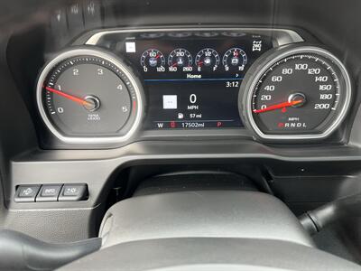 2021 Chevrolet Silverado 2500 High Country - Photo 13 - Mount Clemens, MI 48043