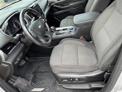2019 Chevrolet Traverse LT Cloth   - Photo 8 - Mount Clemens, MI 48043