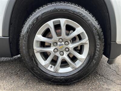 2019 Chevrolet Traverse LT Cloth   - Photo 7 - Mount Clemens, MI 48043