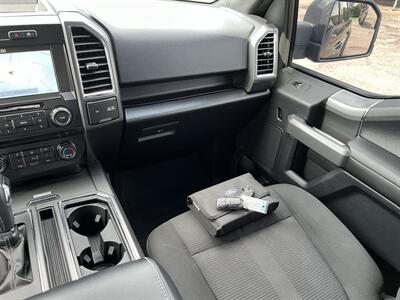 2017 Ford F-150 XLT  FX4 SPORT 302A Package - Photo 16 - Mount Clemens, MI 48043