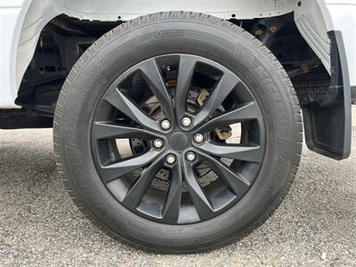 2017 Ford F-150 XLT FX4 302A Package - Photo 7 - Mount Clemens, MI 48043