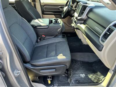 2020 RAM 1500 Big Horn   - Photo 10 - Mount Clemens, MI 48043