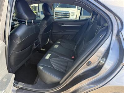 2020 Toyota Camry SE - Photo 11 - Mount Clemens, MI 48043
