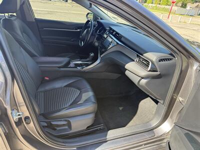2020 Toyota Camry SE - Photo 12 - Mount Clemens, MI 48043