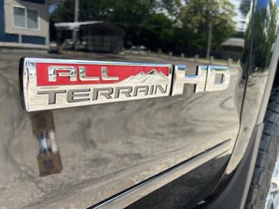 2018 GMC Sierra 2500 SLT “ALL TERRAIN” Fully LOADED - Photo 12 - Mount Clemens, MI 48043