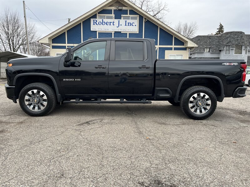 2021 Chevrolet Silverado 2500 Custom  