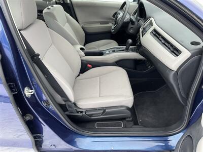 2017 Honda HR-V LX   - Photo 10 - Mount Clemens, MI 48043