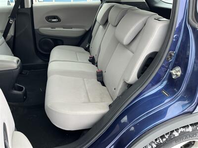 2017 Honda HR-V LX   - Photo 11 - Mount Clemens, MI 48043