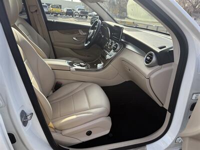 2018 Mercedes-Benz GLC 300   - Photo 14 - Mount Clemens, MI 48043
