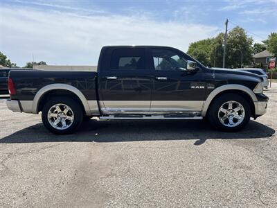 2010 Dodge Ram 1500 Laramie Crew Cab 5.7 HEMI - Photo 4 - Mount Clemens, MI 48043