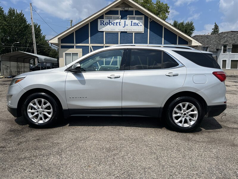 2020 Chevrolet Equinox LT   - Photo 1 - Mount Clemens, MI 48043