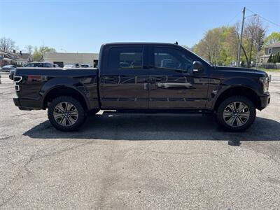 2018 Ford F-150 XLT  FX4 SPORT 302A Package Loaded - Photo 6 - Mount Clemens, MI 48043