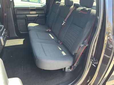 2018 Ford F-150 XLT  FX4 SPORT 302A Package Loaded - Photo 11 - Mount Clemens, MI 48043