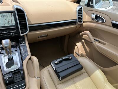 2016 Porsche Cayenne   - Photo 16 - Mount Clemens, MI 48043