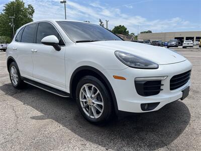 2016 Porsche Cayenne   - Photo 2 - Mount Clemens, MI 48043