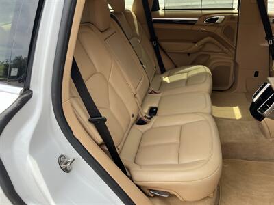 2016 Porsche Cayenne   - Photo 11 - Mount Clemens, MI 48043