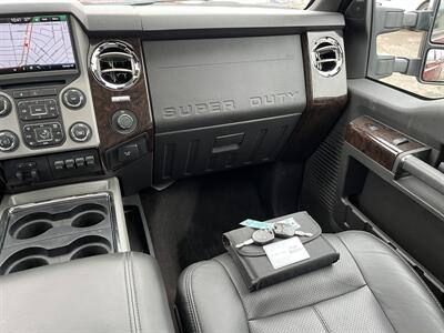 2014 Ford F-350 Super Duty Platinum   - Photo 13 - Mount Clemens, MI 48043