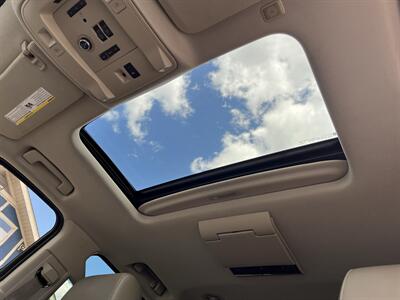 2015 Chevrolet Suburban LTZ - Photo 14 - Mount Clemens, MI 48043