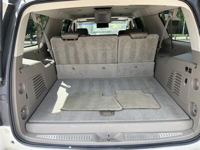 2015 Chevrolet Suburban LTZ - Photo 12 - Mount Clemens, MI 48043