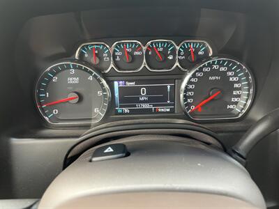 2015 Chevrolet Suburban LTZ - Photo 15 - Mount Clemens, MI 48043