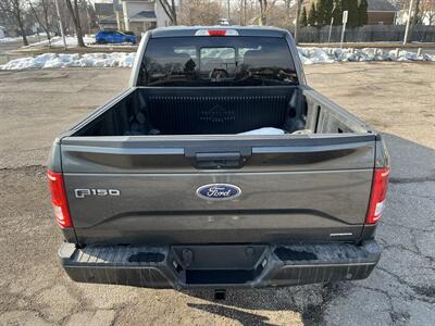 2016 Ford F-150 XLT  SPORT FX4 - Photo 8 - Mount Clemens, MI 48043