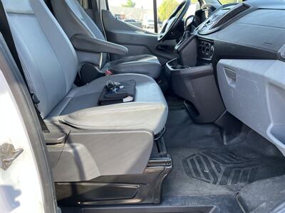 2016 Ford Transit 250   - Photo 12 - Mount Clemens, MI 48043