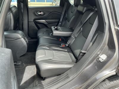 2019 Jeep Cherokee Limited   - Photo 10 - Mount Clemens, MI 48043
