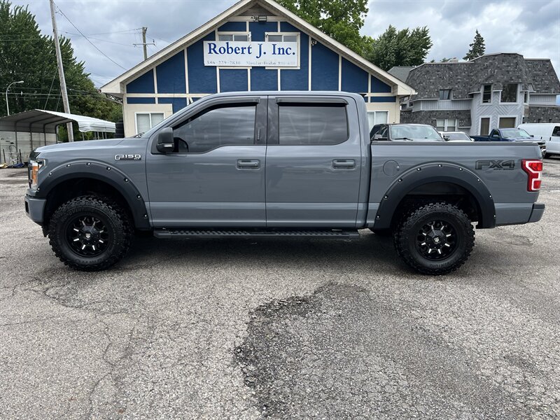 2020 Ford F-150 XLT  FX4 SPORT 302A 5.0 Coyote V8 - Photo 1 - Mount Clemens, MI 48043