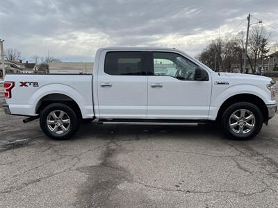 2018 Ford F-150 XLT   - Photo 2 - Mount Clemens, MI 48043