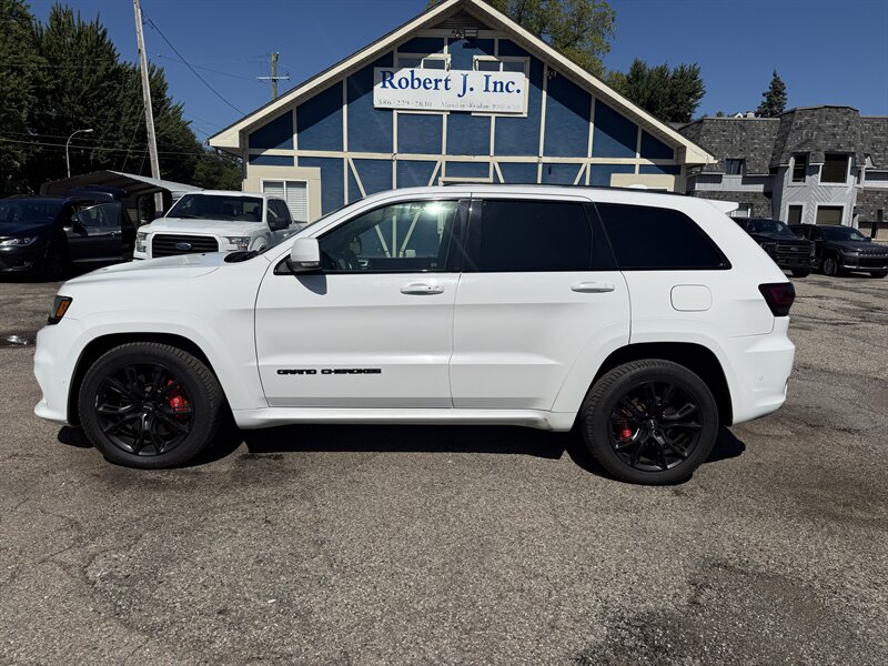 2020 Jeep Grand Cherokee SRT  