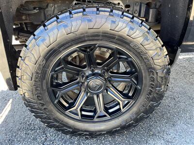 2018 Chevrolet Silverado 3500 High Country   - Photo 8 - Mount Clemens, MI 48043