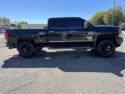 2018 Chevrolet Silverado 3500 High Country   - Photo 4 - Mount Clemens, MI 48043