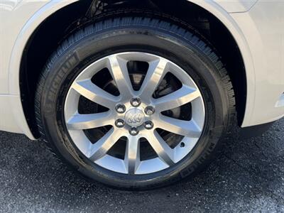 2015 Buick Enclave Premium FULLY LOADED/EVERY OPTION - Photo 14 - Mount Clemens, MI 48043