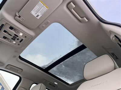 2022 GMC Yukon XL Denali - Photo 18 - Mount Clemens, MI 48043