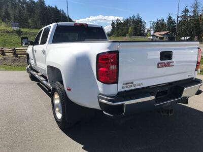 2015 GMC Sierra 3500 HD SLE Dually Duramax Crew 4X4 one owner  Diesel - Photo 3 - Coombs, BC V0R 1M0