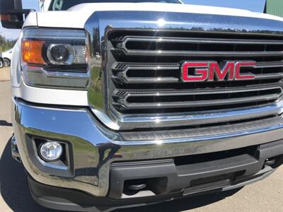 2015 GMC Sierra 3500 HD SLE Dually Duramax Crew 4X4 one owner  Diesel - Photo 16 - Coombs, BC V0R 1M0