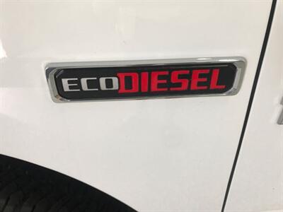 2015 RAM 1500 Quad Cab 4x4 Eco Diesel Tradesman Back up Camera   - Photo 3 - Coombs, BC V0R 1M0