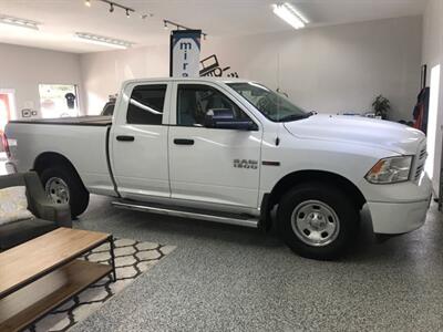 2015 RAM 1500 Quad Cab 4x4 Eco Diesel Tradesman Back up Camera   - Photo 23 - Coombs, BC V0R 1M0