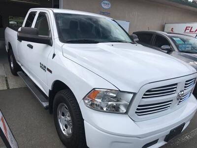 2015 RAM 1500 Quad Cab 4x4 Eco Diesel Tradesman Back up Camera   - Photo 48 - Coombs, BC V0R 1M0