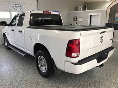 2015 RAM 1500 Quad Cab 4x4 Eco Diesel Tradesman Back up Camera   - Photo 8 - Coombs, BC V0R 1M0