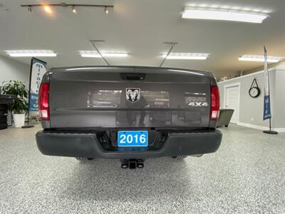 2016 RAM 1500 Ecodiesel Quad Cab 4x4 Backup Cam   - Photo 11 - Coombs, BC V0R 1M0