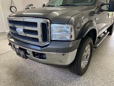 2006 Ford F-350 Super Duty  Lariat  Crew Cab Turbo Diesel   - Photo 12 - Coombs, BC V0R 1M0