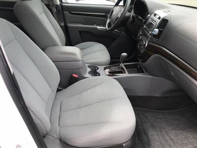 2012 Hyundai Santa Fe GLS power sunroof, heated seats, Full mechanical   - Photo 3 - Coombs, BC V0R 1M0