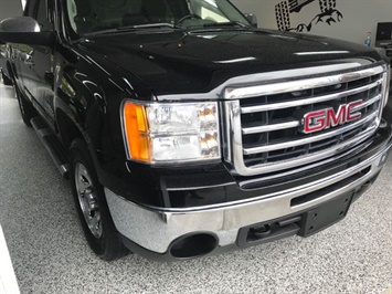 2013 GMC Sierra 1500 Nevada Edition 4x4   - Photo 16 - Coombs, BC V0R 1M0